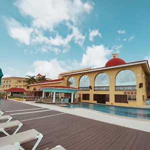 Ritmo & Water Park Resort Cancún